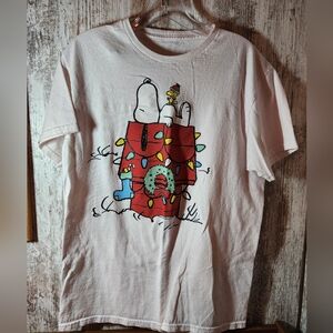 Source Unknown White Peanuts Snoopy & Woodstock Holiday Graphic Christmas Tee